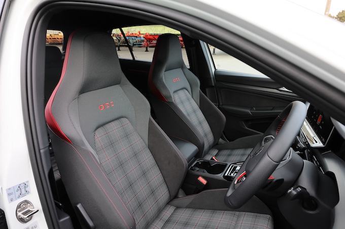 フォルクスワーゲン ゴルフ GTI