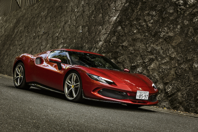 フェラーリ 296GTB