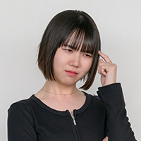 瀬イオナ
