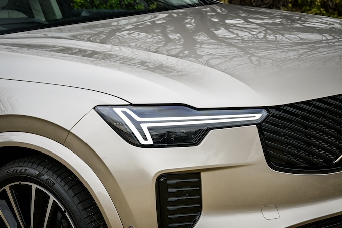 ボルボ XC90
