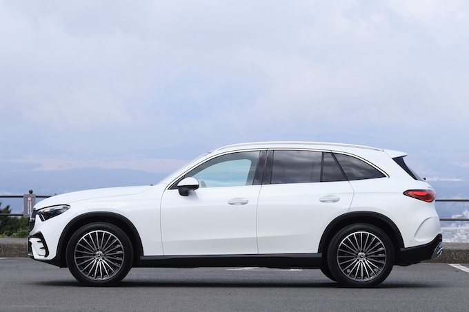 メルセデス・ベンツ GLC 220 d 4MATIC コア