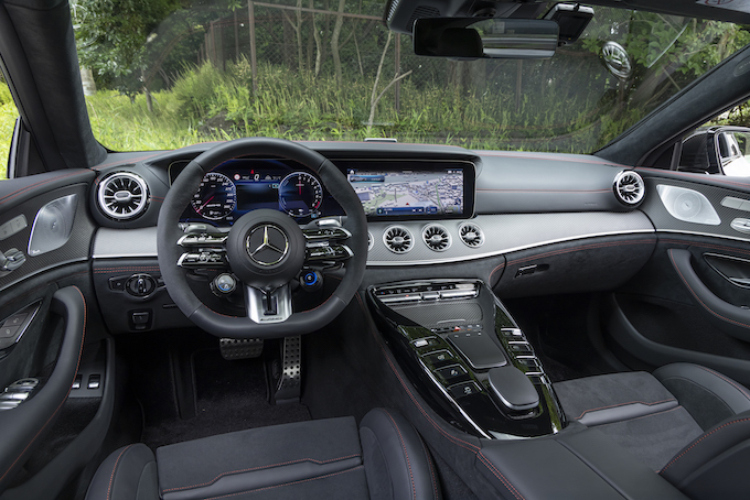 メルセデスAMG GT 63 S Eパフォーマンス 4ドアクーペ
