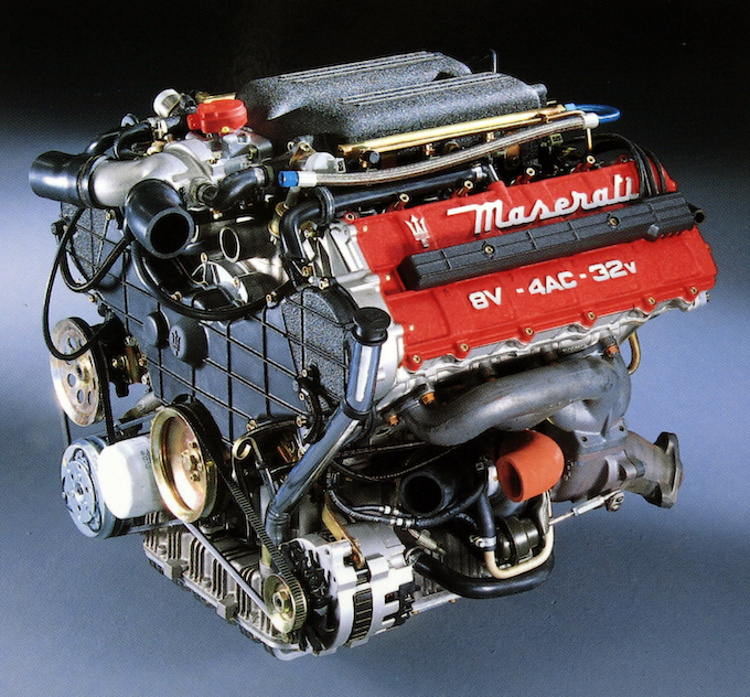 3.2L V8ツインターボエンジン