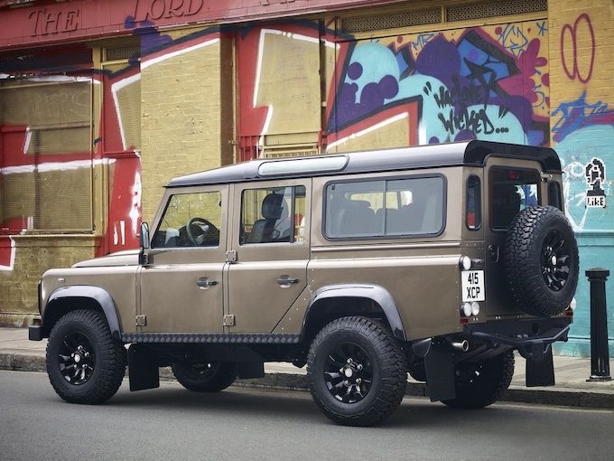 ディフェンダー