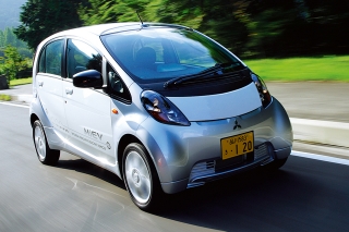 三菱 i-MiEV 走り｜ニューモデル試乗 