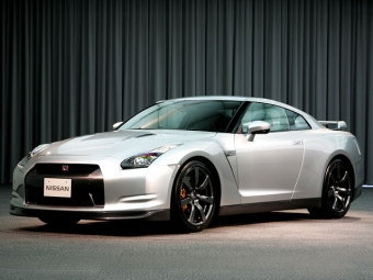 日産 GT-R