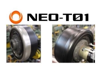「NEO-T01」では、タイヤ内側の形状をした金属に各種部材を貼り付けていく「メタルコア工法」によって製造される