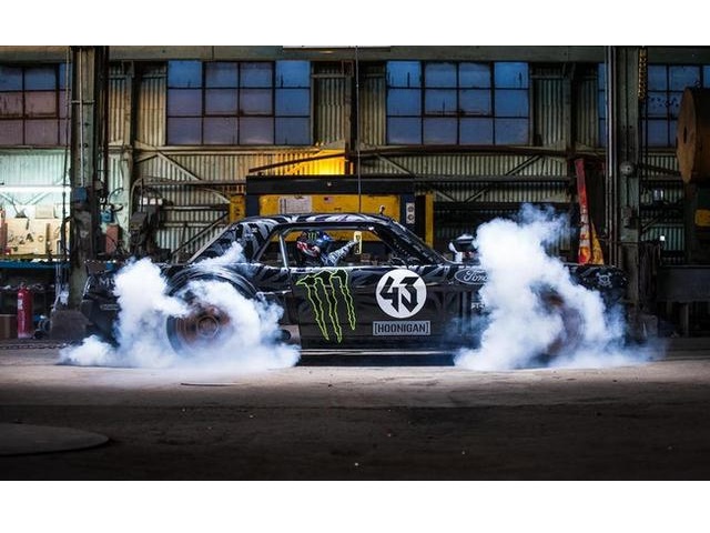 GYMKHANA SEVEN: WILD IN THE STREETS; LOS ANGELES