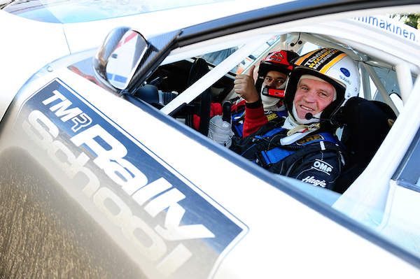 ▲世界ラリー選手権（WRC）で通算24回の優勝を果たしたトミ・マキネン氏のもとでラリーストとしての経験をスタートできるという