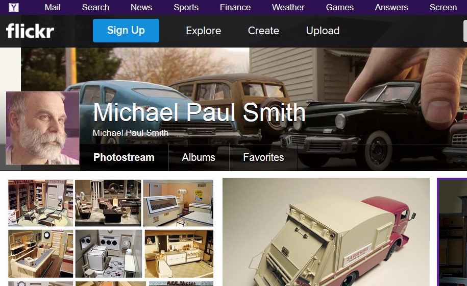 ▲マイケル・ポール・スミス氏のFlickrアカウントページ。インターネット時代は住んでる国に限らず、インターネットアクセスがある国すべての人がオーディエンスと言えます