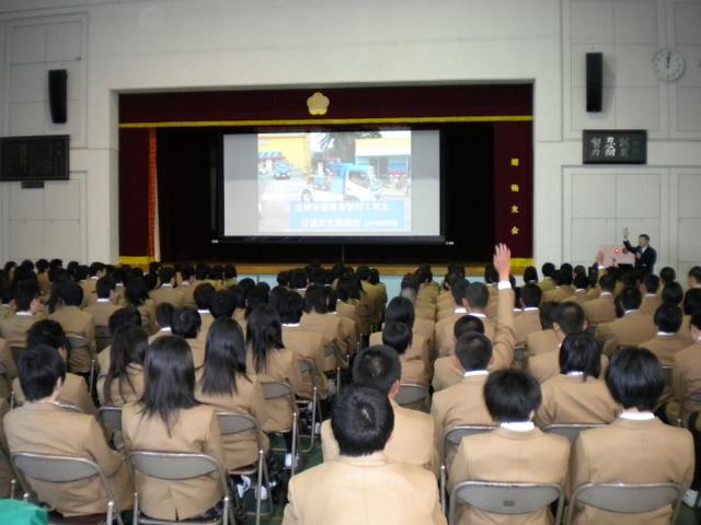 交通安全講習会（滋賀学園高等学校）