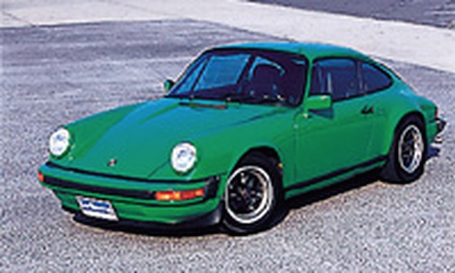 ▲ポルシェ 911 930型は、2代目911で1974年～1989年の製造。中古車市場でのタマ数は少なく、ボディシェルやメカニズムを一新した3代目、964型以降の方が多い