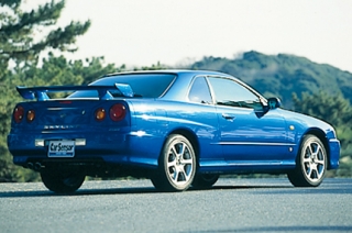 日産 スカイライン 25GT-V リアスタイル｜ニューモデル試乗