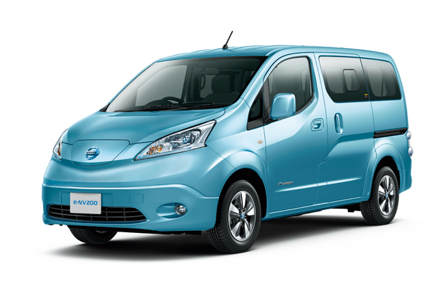 ▲リーフ以外に当時デビューしたばかりのe-NV200まで使用されたのは驚き！　ちなみにe-NV200は給電機能も付いた電気商用車です