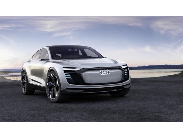 ▲ Audi e-tron Sportback concept