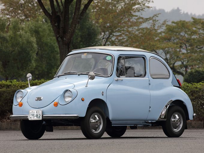 ▲で、こちらがスバル 360。1958年から1970年までに39万台以上が生産されたスバルの軽自動車で、1960年代の日本では「国民車」的な感じでありました。今なおマニアが多く、レストアしながら普通に乗られています