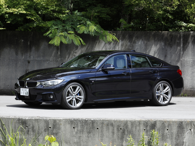 ▲こちらが2014年6月に登場したBMW 4シリーズ グランクーペ。クーペの美しさとダイナミズムはそのままに、4ドアならではの機能性が付与されている。当初のエンジンラインナップは最高出力184ps／245psという2種の2L直4ターボと、同306psとなる3L直6ターボの計3種類