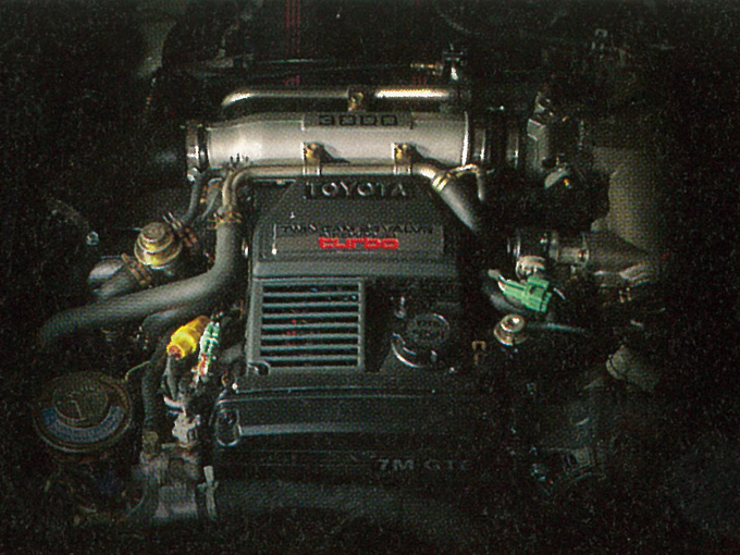 ▲搭載されるエンジンは同時期のスープラにも搭載されていた「7M-GTE」