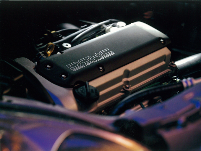 ▲投入時に搭載されていた1.5L 直4エンジンはオールアルミ製で、軽量化にも貢献している