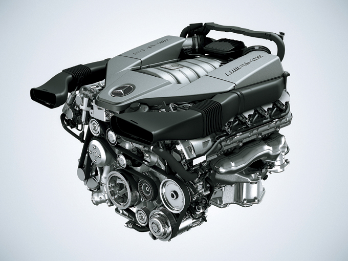 ▲搭載される156型エンジンは、最高出力457ps/6800rpm、最大トルク61.2kg-m/5000rpmを発生する