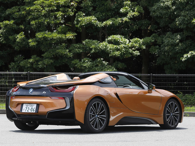 BMW i8