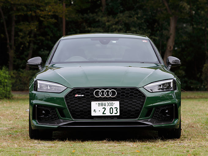 アウディ RS5スポーツバック