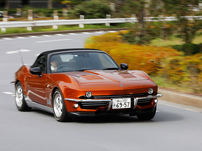 光岡自動車 ロックスター