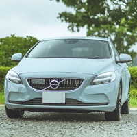 ボルボ V40