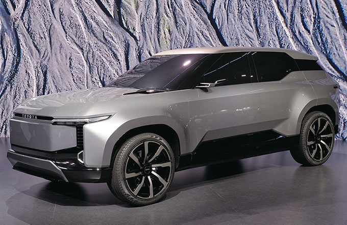 トヨタ ランクル300