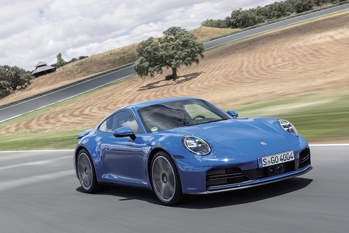 ポルシェ 911（992型）