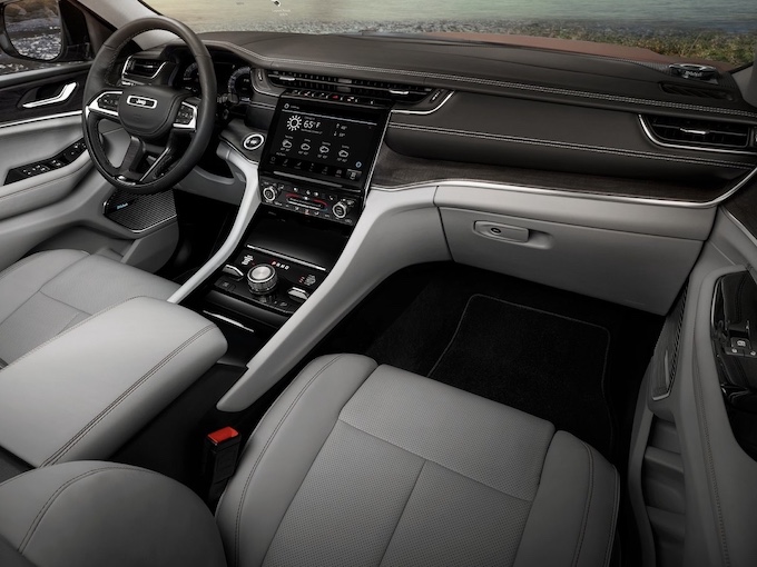 グランドチェロキーL