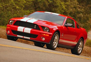 フォード シェルビーGT500（2007年型）｜映画の名車